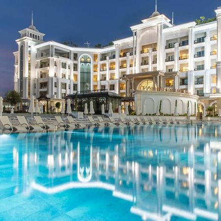 Merit Royal Diamond Hotel & Spa Karavas  Экстерьер фото